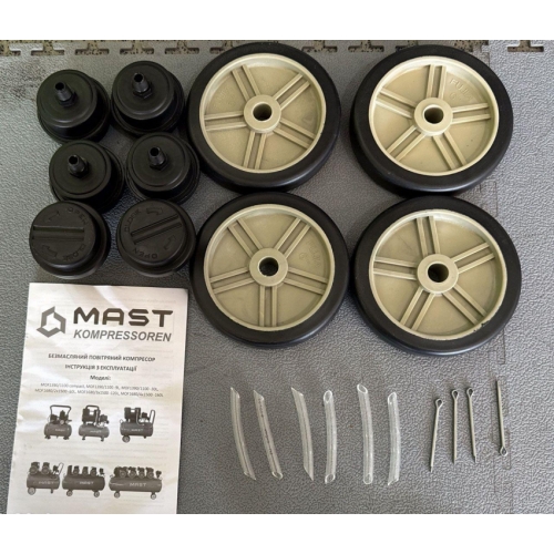 Безмасляний поршневий компресор Mast MOF1680/3x1500-120L