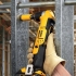 Дриль-шурупокрут акумуляторний кутовий DeWALT DC