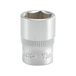 Головка 6-гранна коротка YATO із квадром. 1/4", М=13 мм, L=25 мм, [10/200/400]