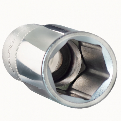 Насадка шестигранна довга 1/2" 18мм CrV ULTRA (6072182)