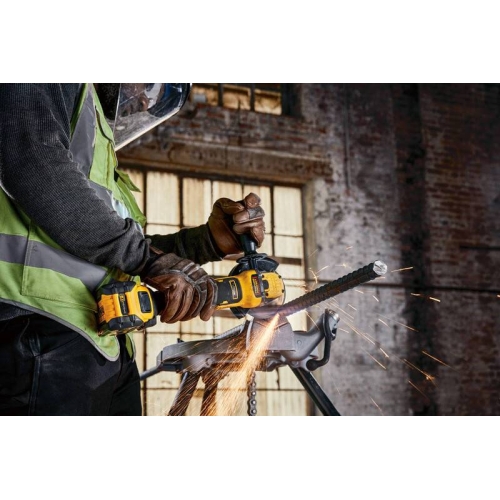 Шлифмашина угловая - болгарка аккумуляторная бесщёточная DeWALT DCG416VSN