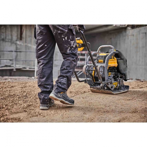 Вібраційна плита прямохідна акумуляторна POWERSHIFT DeWALT DCPS7154N